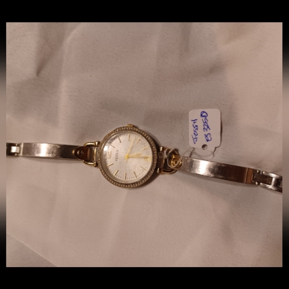 FOSSIL ES 3250 GOLD/SILVER BRACELET WATCH WITH CRYSTALS - Picture 8 of 8